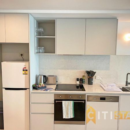 Appartamento Splendid 2Bd 1Bth 1Csp Apt - Superb Cbd Location Canberra Esterno foto